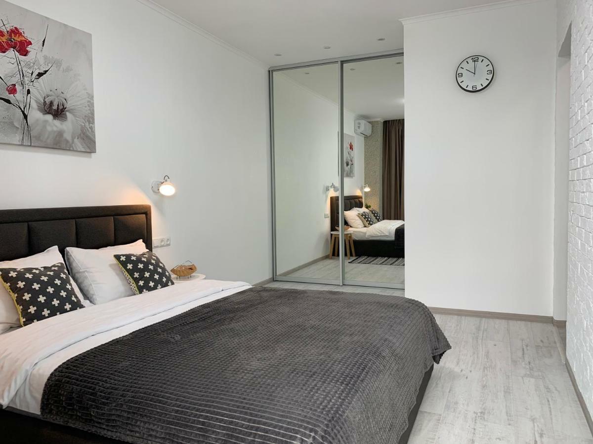 West Street Lux Apartments Kiev Bagian luar foto