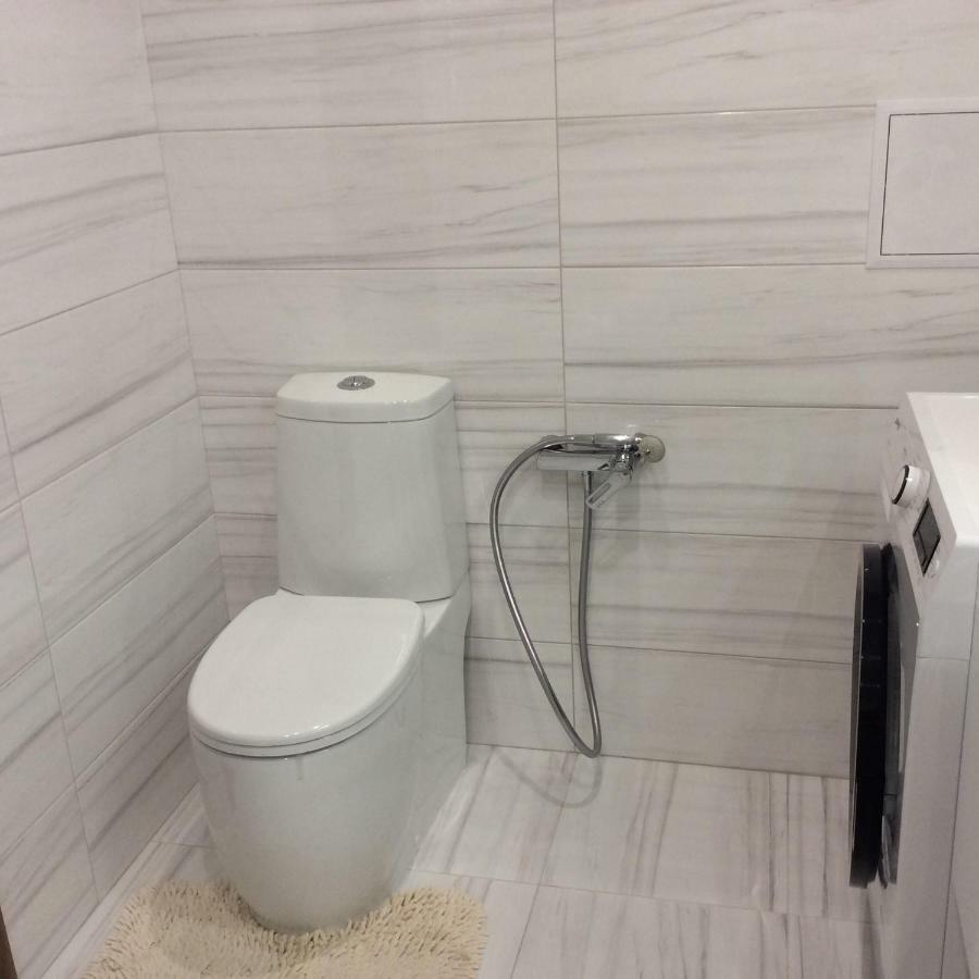 West Street Lux Apartments Kiev Bagian luar foto