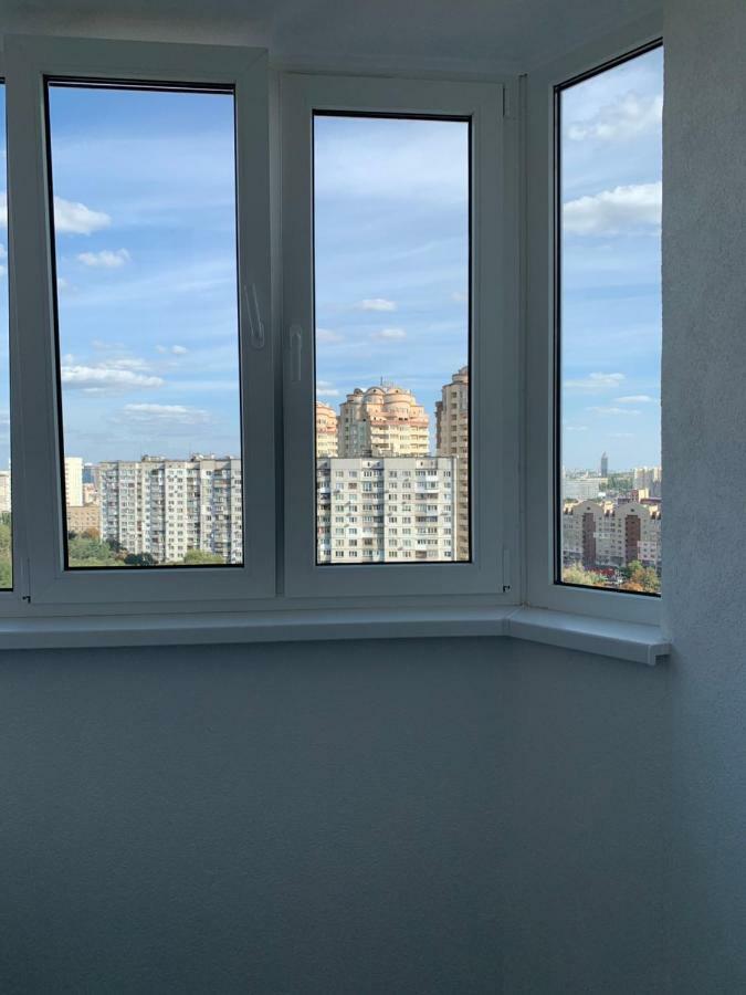West Street Lux Apartments Kiev Bagian luar foto